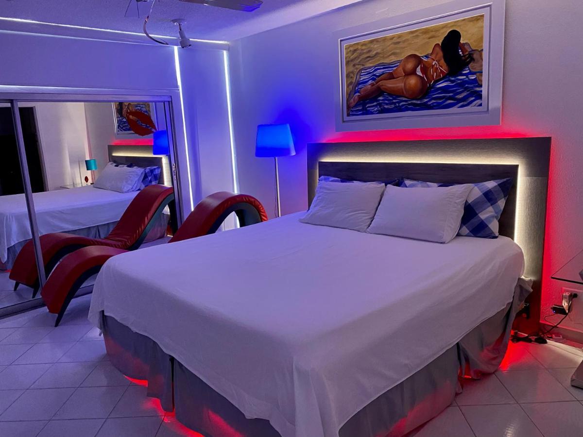 Private Apartment at Maré St Clair Hotel San Juan Extérieur photo
